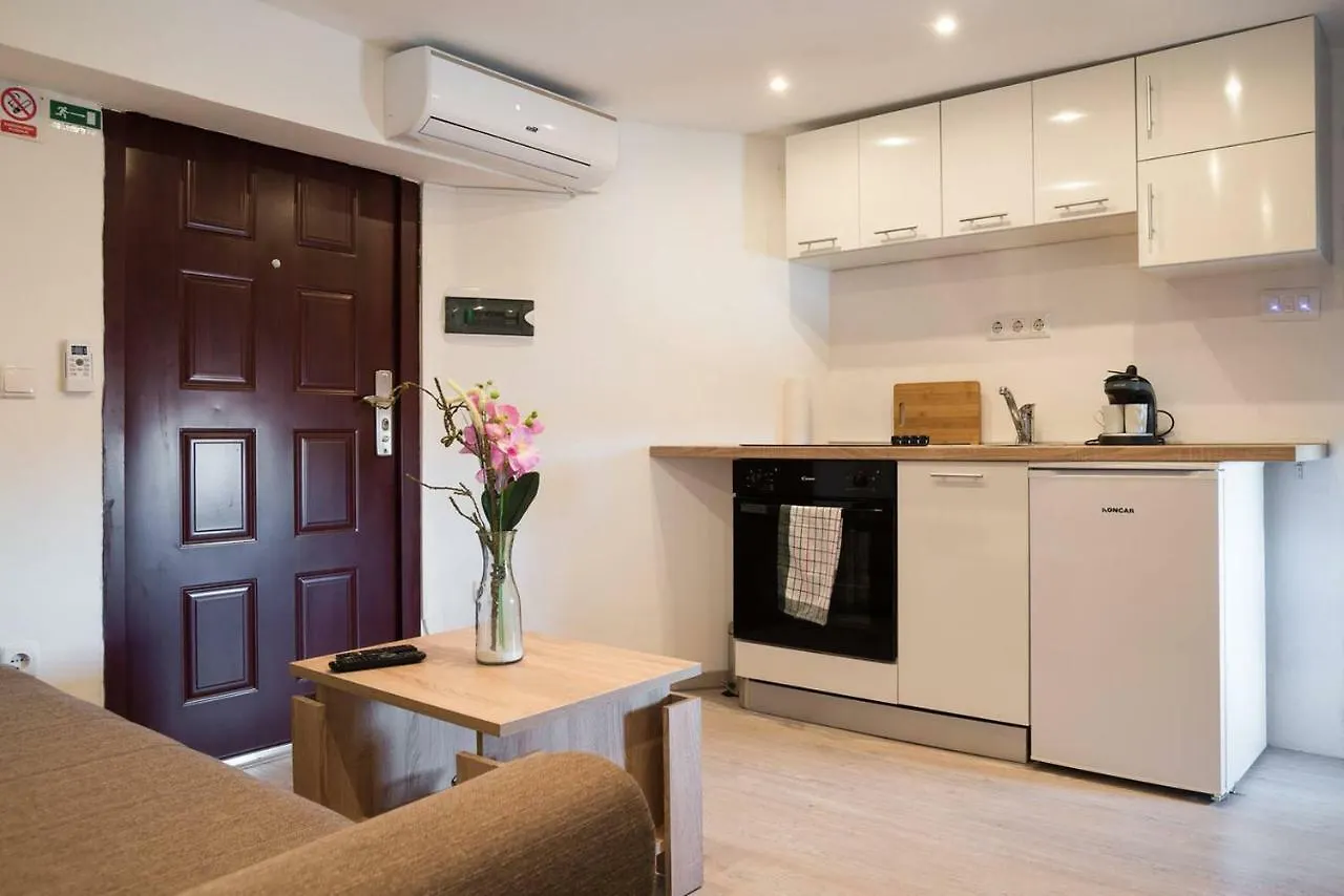 Guest house Apartman Mrkonjic Hotel Pula