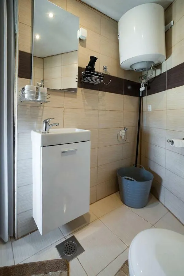 Guest house Apartman Mrkonjic Hotel Pula